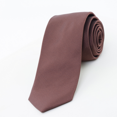 Cravate en soie marron- made in france - le détail français