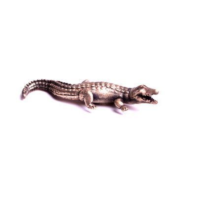 Figurine animalière originale. Reproduction miniature. Objet métal de collection. Crocodile reproduction. Miniature artisanale. 