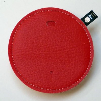 Range-écouteurs anti-noeuds couleur Rouge